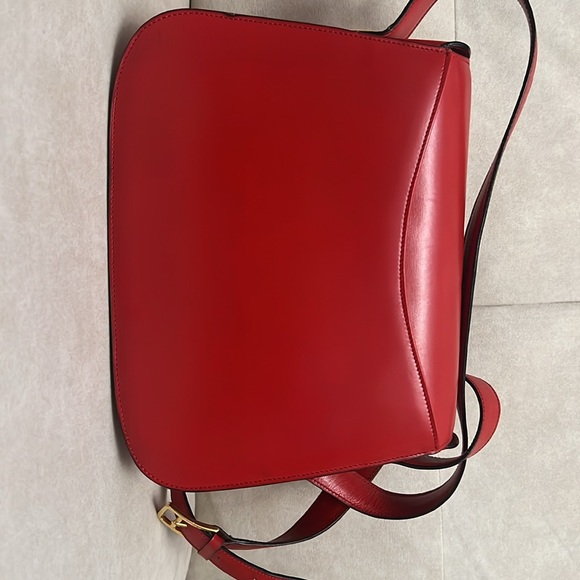 Celine box/body bag still in good condition. - Picture 6 of 8